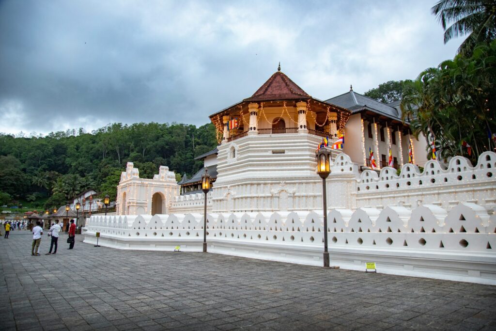 Kandy Sightseeing Places