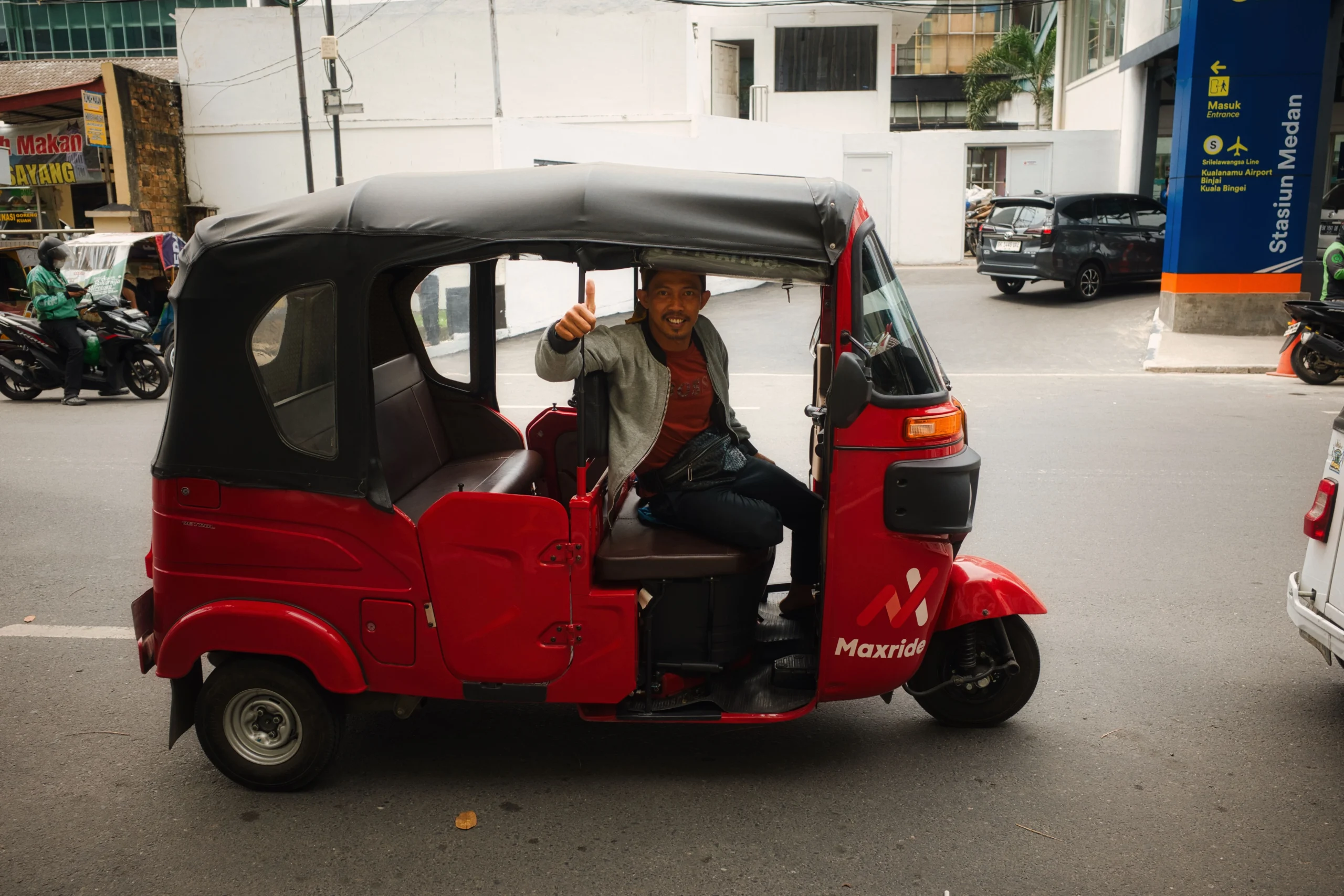tuk tuk sri lanka