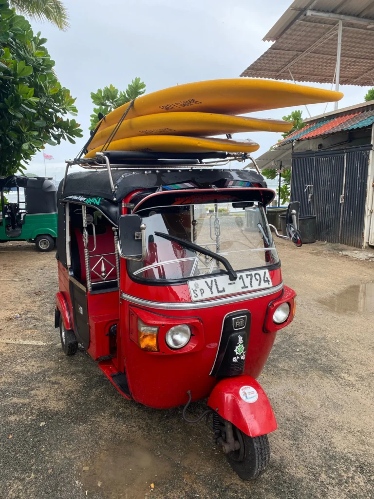 tuk tuk sri lanka